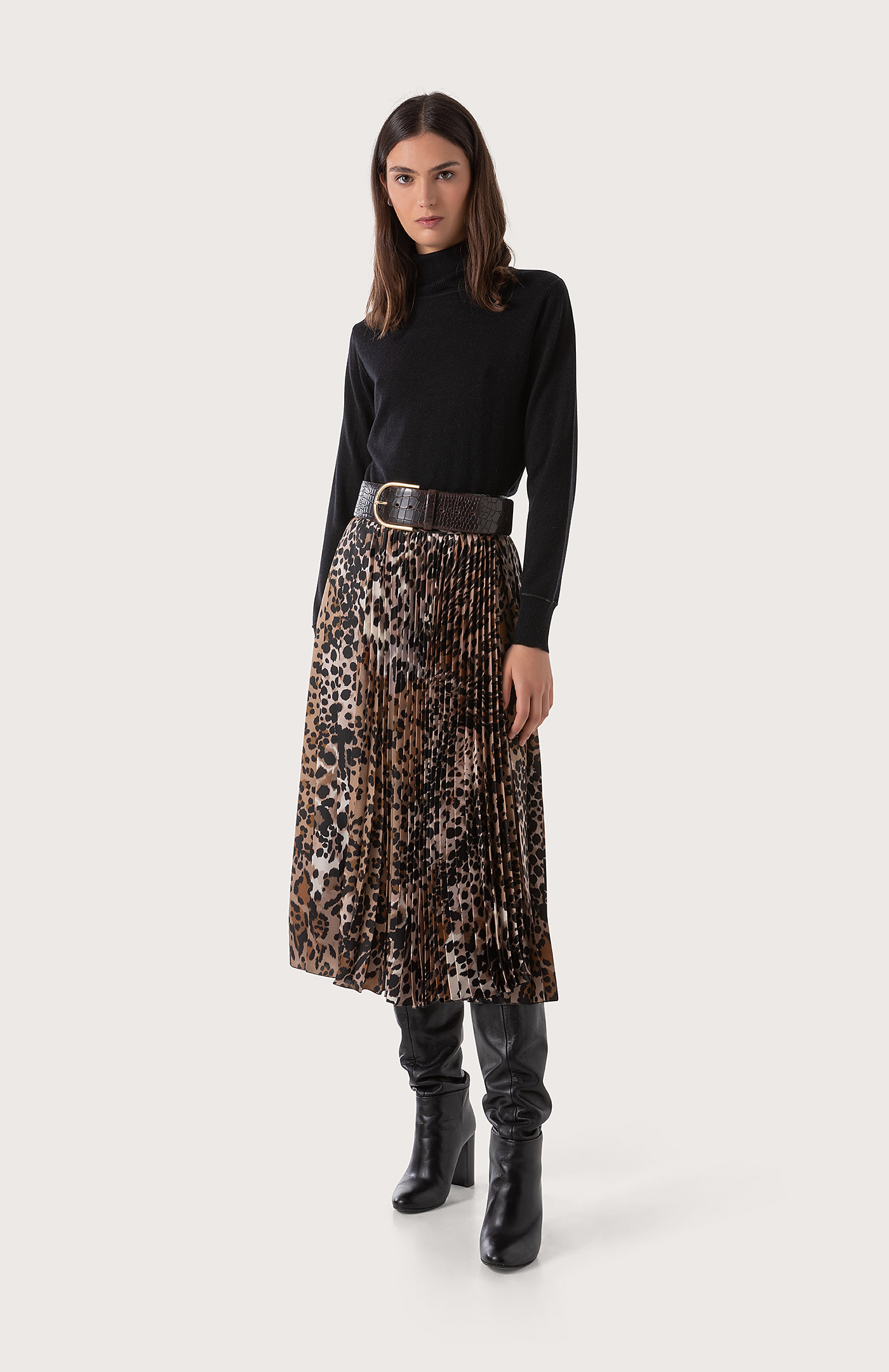 h&m faux leather pleated skirt