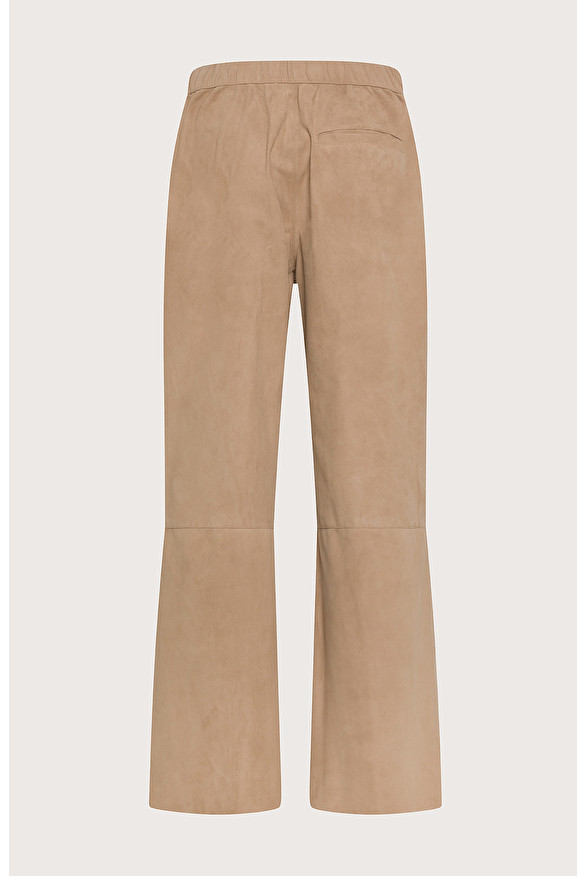 Trousers for women - Elegant, sophisticated, precious | Seventy
